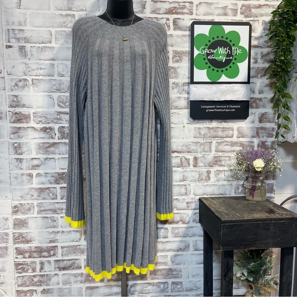 Anthropologie Dresses & Skirts - Anthropologie Gray and Yellow Knit Dress XL